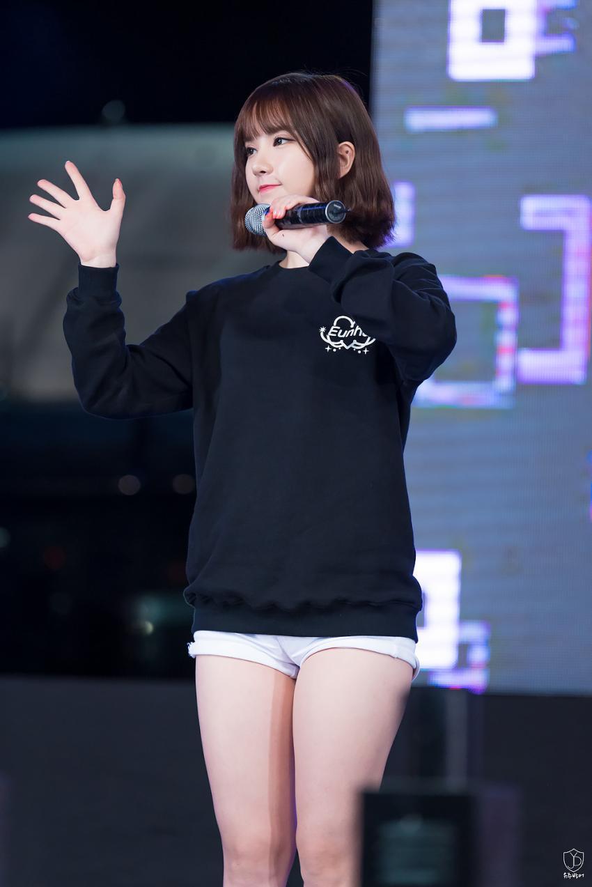 [여자친구] 정말 이쁘고 귀여운 여자친구 은하 사진 | 인스티즈