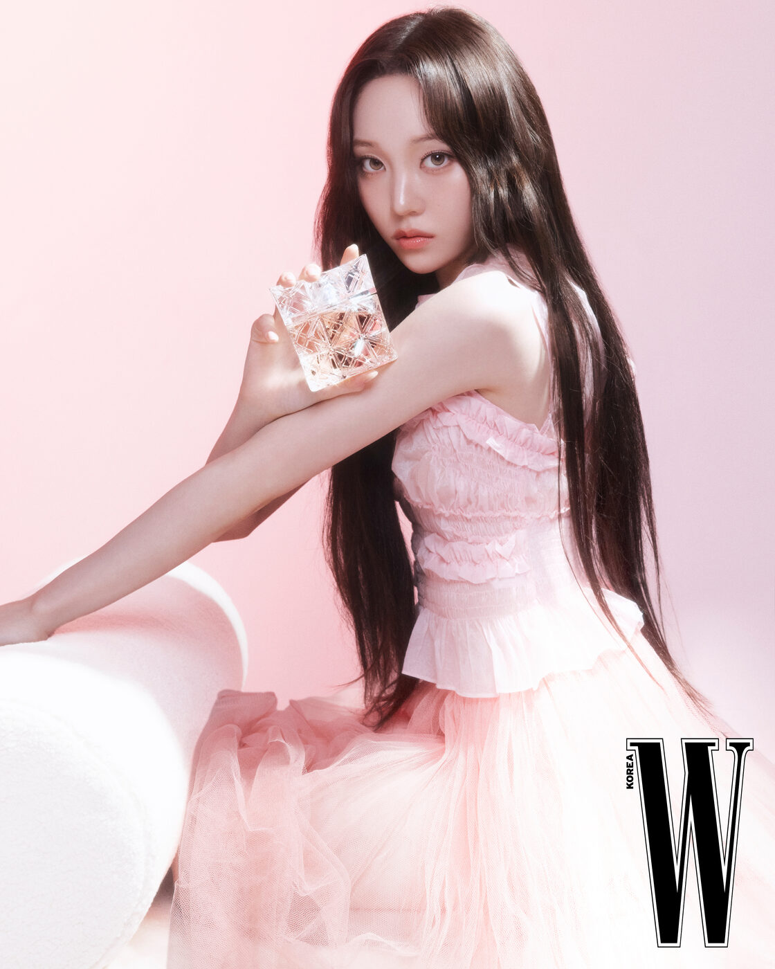 올데이프로젝트 영서 w korea 화보.jpg | 인스티즈