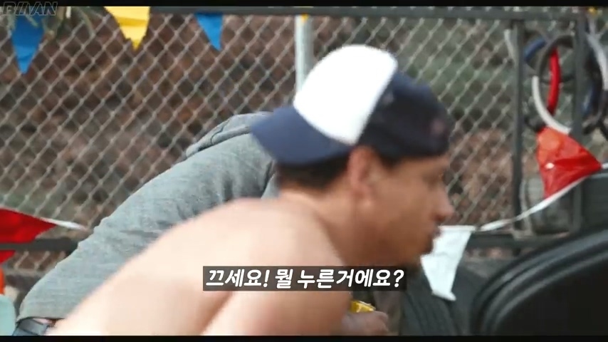 스케일이 남다른 정신나간 넷플릭스 몰래카메라 | 인스티즈