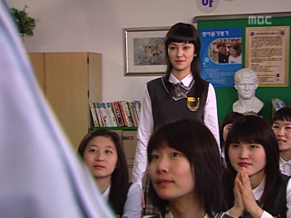 [거침없이하이킥] 짜리 강유미VS목돌이 나혜미.jpg | 인스티즈