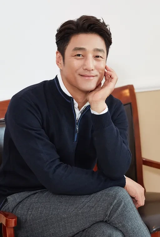 올해 납세자의 날 모범납세자로 꼽힌 배우 다섯명.jpg | 인스티즈