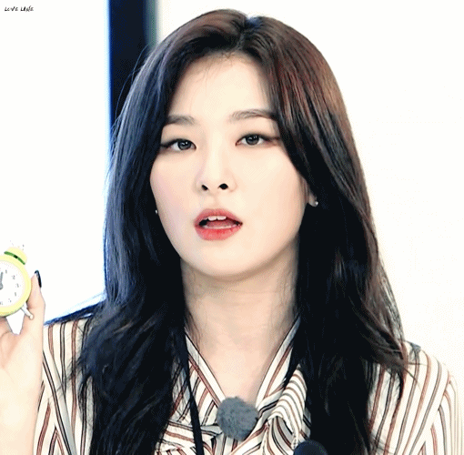 레드벨벳 슬기가 생각나는 최민정 웃는 모습.gif | 인스티즈