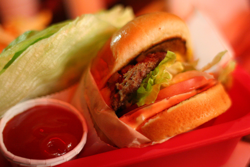 한국사람들에게 호불호가 명확히 갈리는 미국식 햄버거 2가지.jpg | 인스티즈