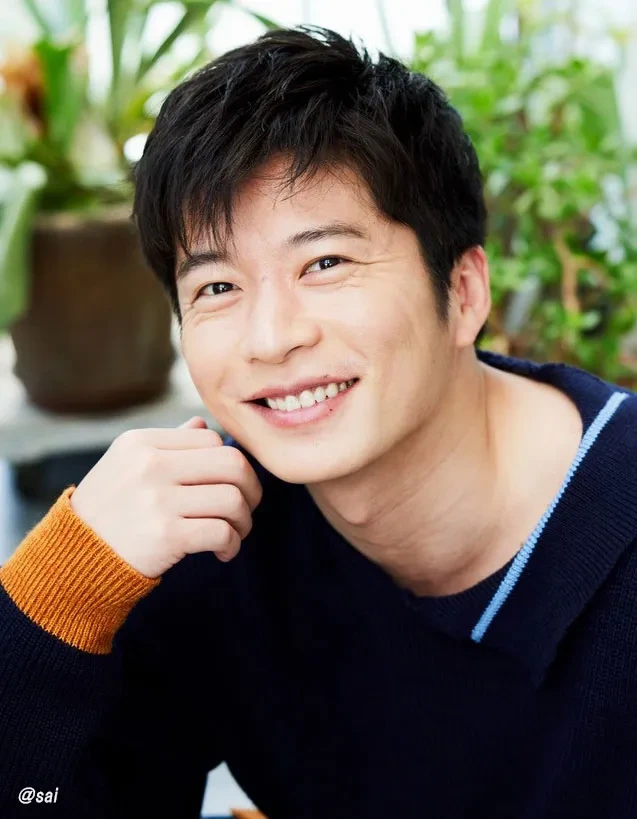 현재 일본 연예계에서 난리난 불륜과 양다리 | 인스티즈