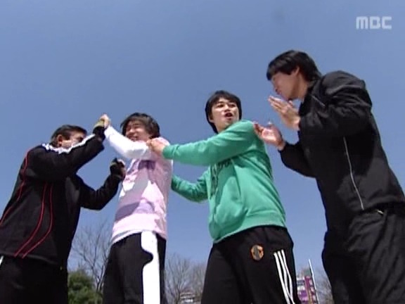 [거침없이하이킥] 변방의 하숙족 범이 ㅋㅋㅋㅋㅋㅋㅋㅋㅋ.jpg | 인스티즈