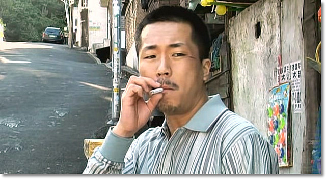 진짜 양아치를 데려다 찍은줄 알았던 영화.gif | 인스티즈