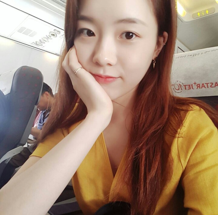 인터넷 방송 게스트로 출연한 밸리댄스녀.jpgif | 인스티즈