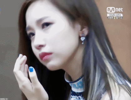 여자의 눈물.gif | 인스티즈