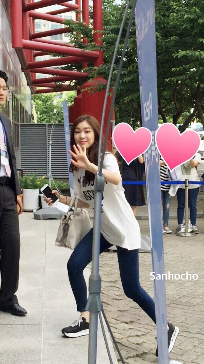 최근 3일간 김연아 사복패션.gif | 인스티즈
