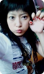 이렇게 셀카 안 찍었으면 싸이월드 안 한거임 | 인스티즈