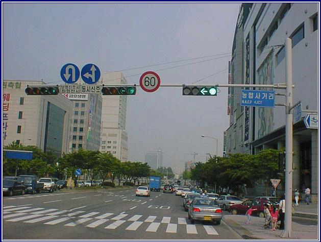 우리나라에서 전구신호등이 전멸한 이유 | 인스티즈