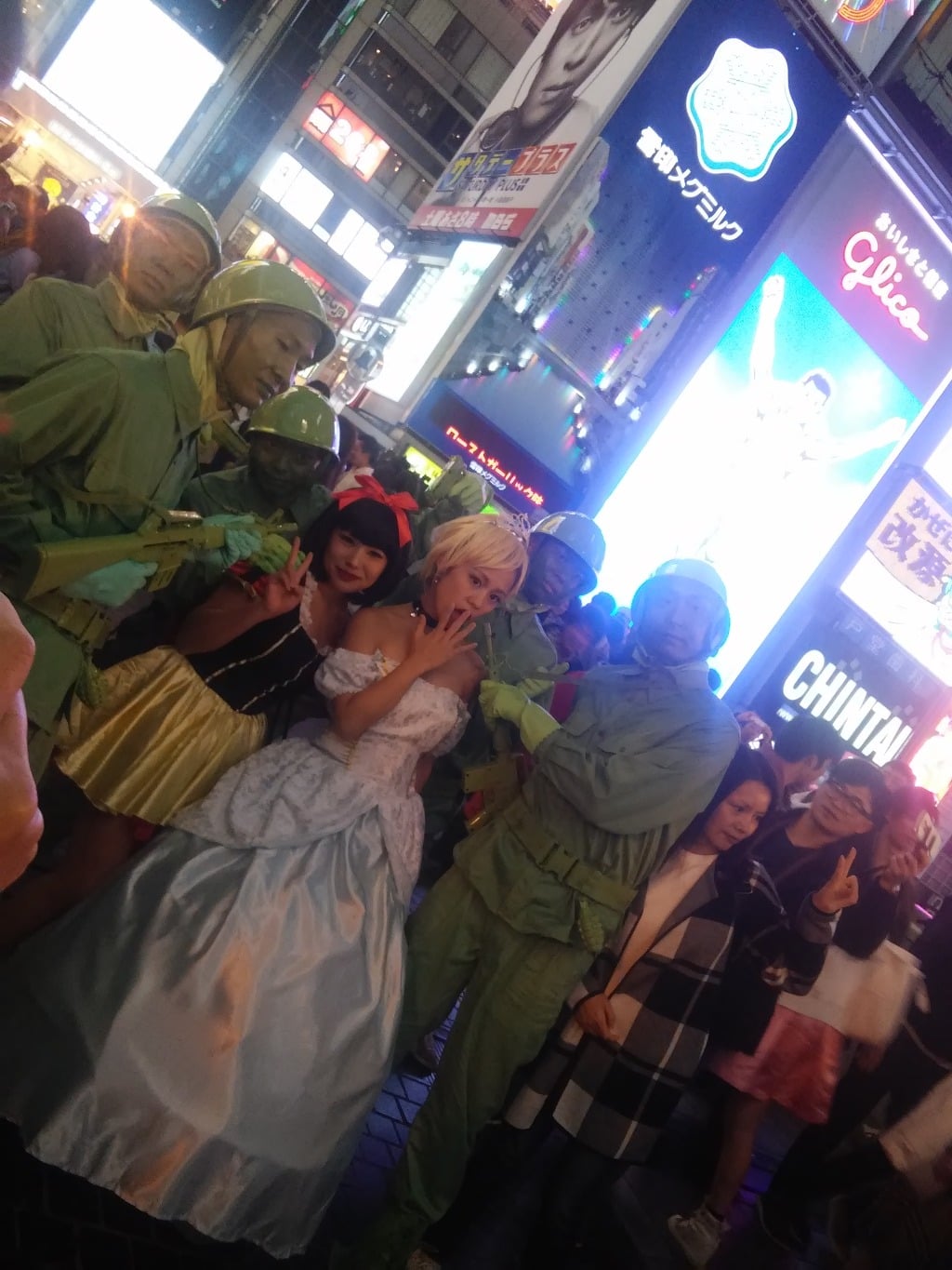 어제 오사카할로윈축제 | 인스티즈