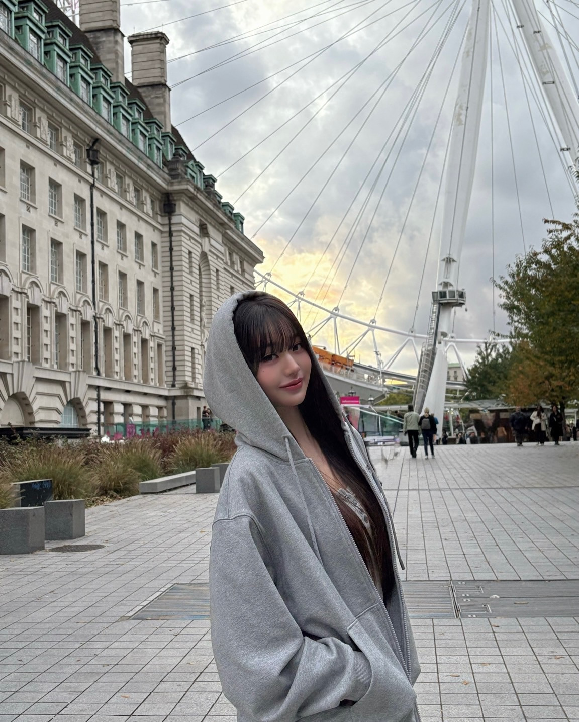 런던에서 장원영이랑 데이트하는 남자친구 시점 | 인스티즈