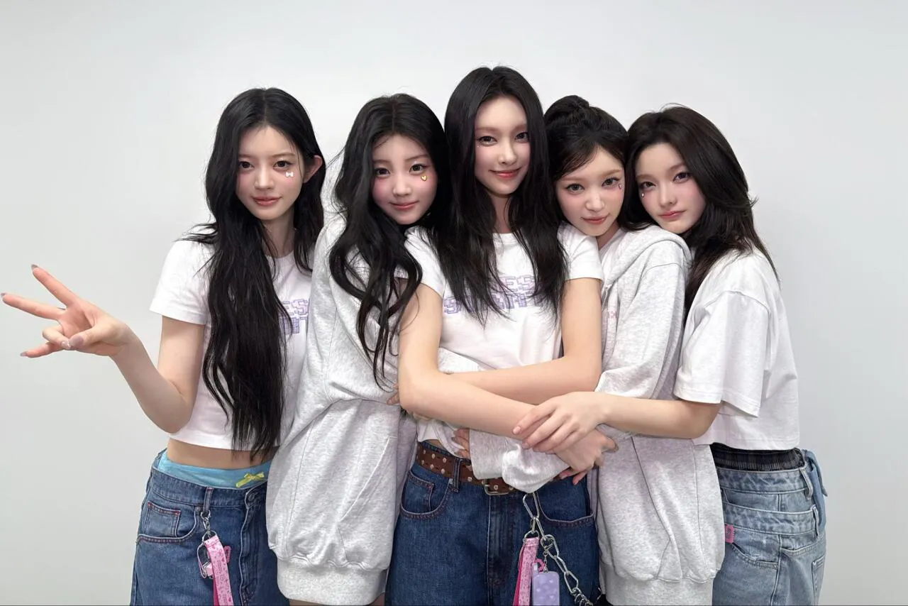 아일릿 데뷔 2주년 | 인스티즈