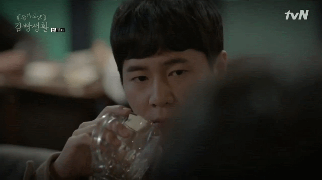 사실상 슬기로운 감빵생활에서 서사 제일 촘촘한 커플.jpgif | 인스티즈