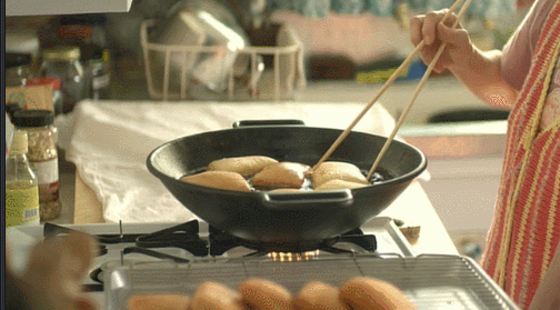 갸는 음식영화를 보면서 위안을 얻는다고 했슈 | 인스티즈