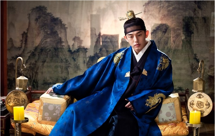 다시 보고 싶은 캐미 유아인 X 문근영이 또 세자와 세자빈으로 나오는 판타지 가상 사극 시나리오.txt | 인스티즈