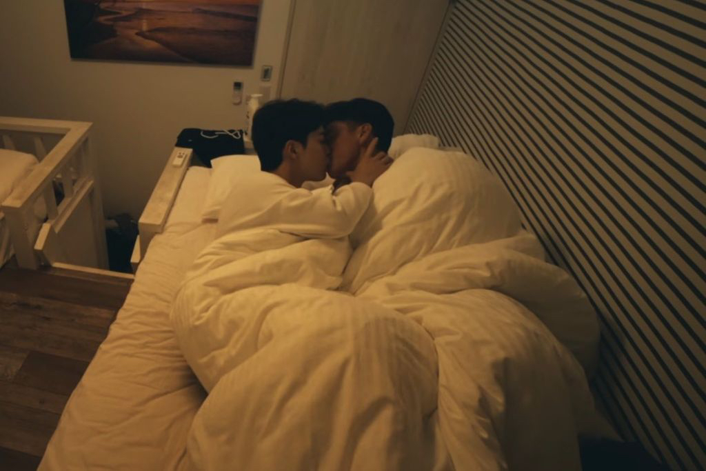 한국이었음 난리났을 넷플릭스 일본 게이 연프 논란 .jpg | 인스티즈