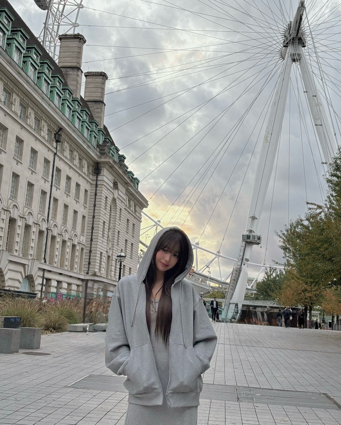 런던에서 장원영이랑 데이트하는 남자친구 시점 | 인스티즈