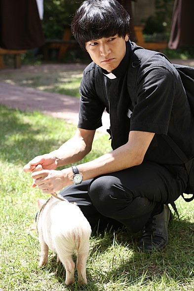 알면 더 재밌는, 영화 "검은 사제들 "속의 이야기 | 인스티즈