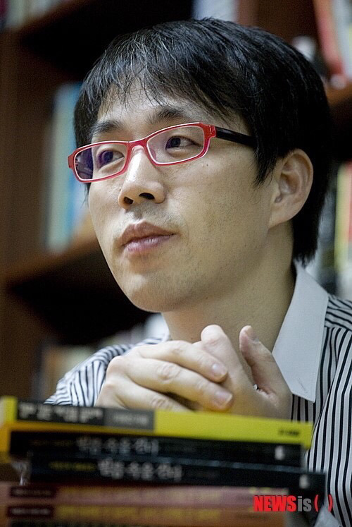 이동진 평론가에 대해 잘 모르는 사실들 | 인스티즈