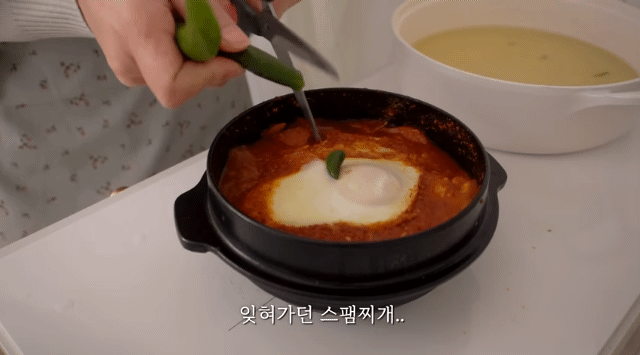 최근 결혼소식을 밝힌 유튜버 | 인스티즈