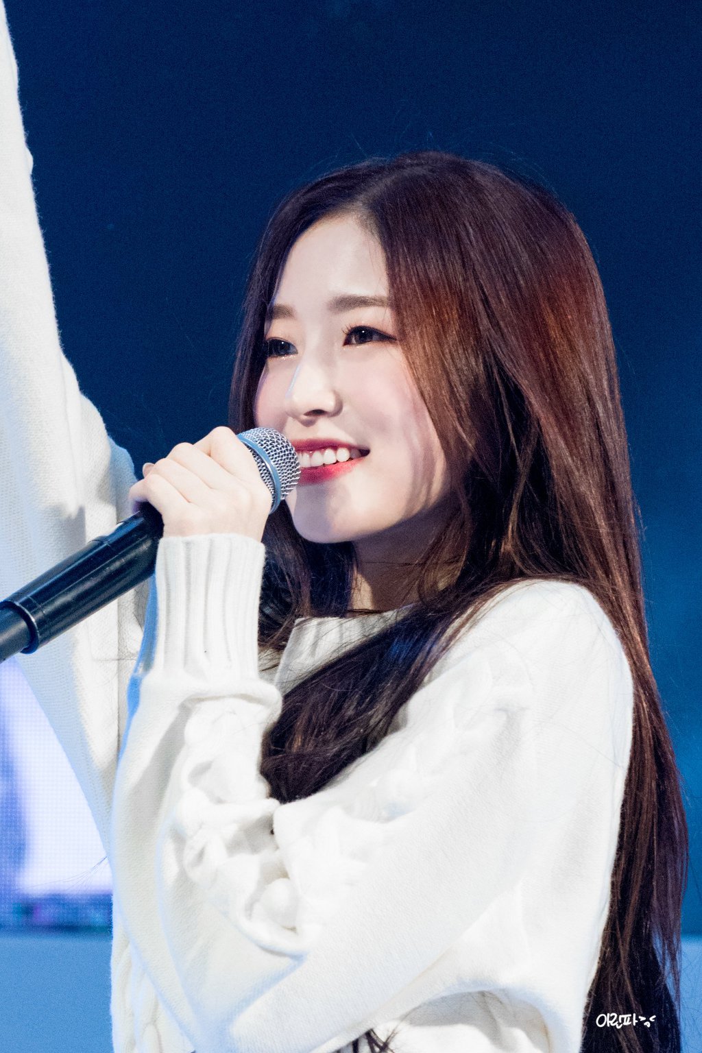 요즘 미모 절정인 오마이걸 아린이.jpgif (184장) | 인스티즈