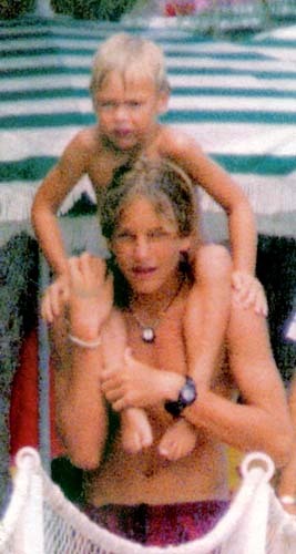 [안드레아카시라기] 한때 전세계 소녀들에게 아이돌급으로 인기 많았던 진짜 왕자님 같았던 그의 10대 | 인스티즈