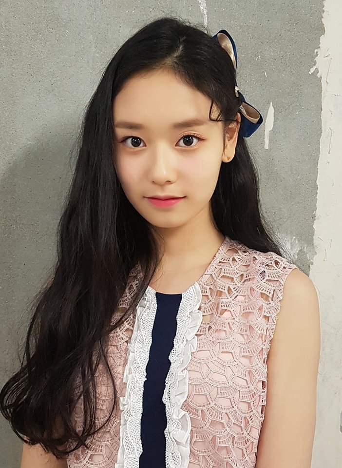 [프로듀스48] 소속사에서 올려준 김도아 사진들.jpg | 인스티즈