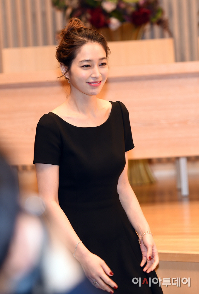 오늘자 이민정(돌아와요 아저씨 제작보고회) | 인스티즈