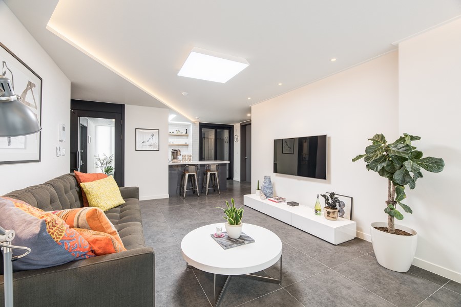 제가 인테리어한 집 그리고 독서와 게임을 할 수 있는 개인공간 입니다 | 인스티즈