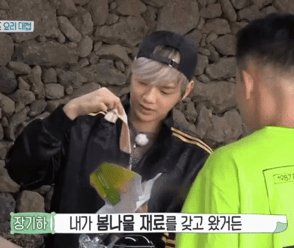 댓글 400개 넘은 강다니엘 생베이컨 먹방 | 인스티즈