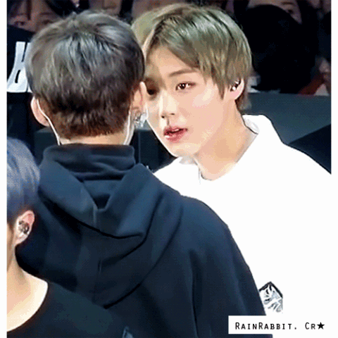 [고르기] 비밀 연애중에 고백 받았을때 애인 반응 고르기 | 인스티즈