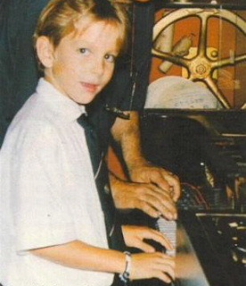 [안드레아카시라기] 한때 전세계 소녀들에게 아이돌급으로 인기 많았던 진짜 왕자님 같았던 그의 10대 | 인스티즈