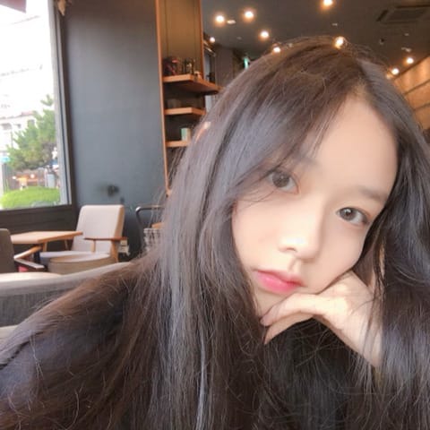 [프로듀스48] 소속사에서 올려준 김도아 사진들.jpg | 인스티즈