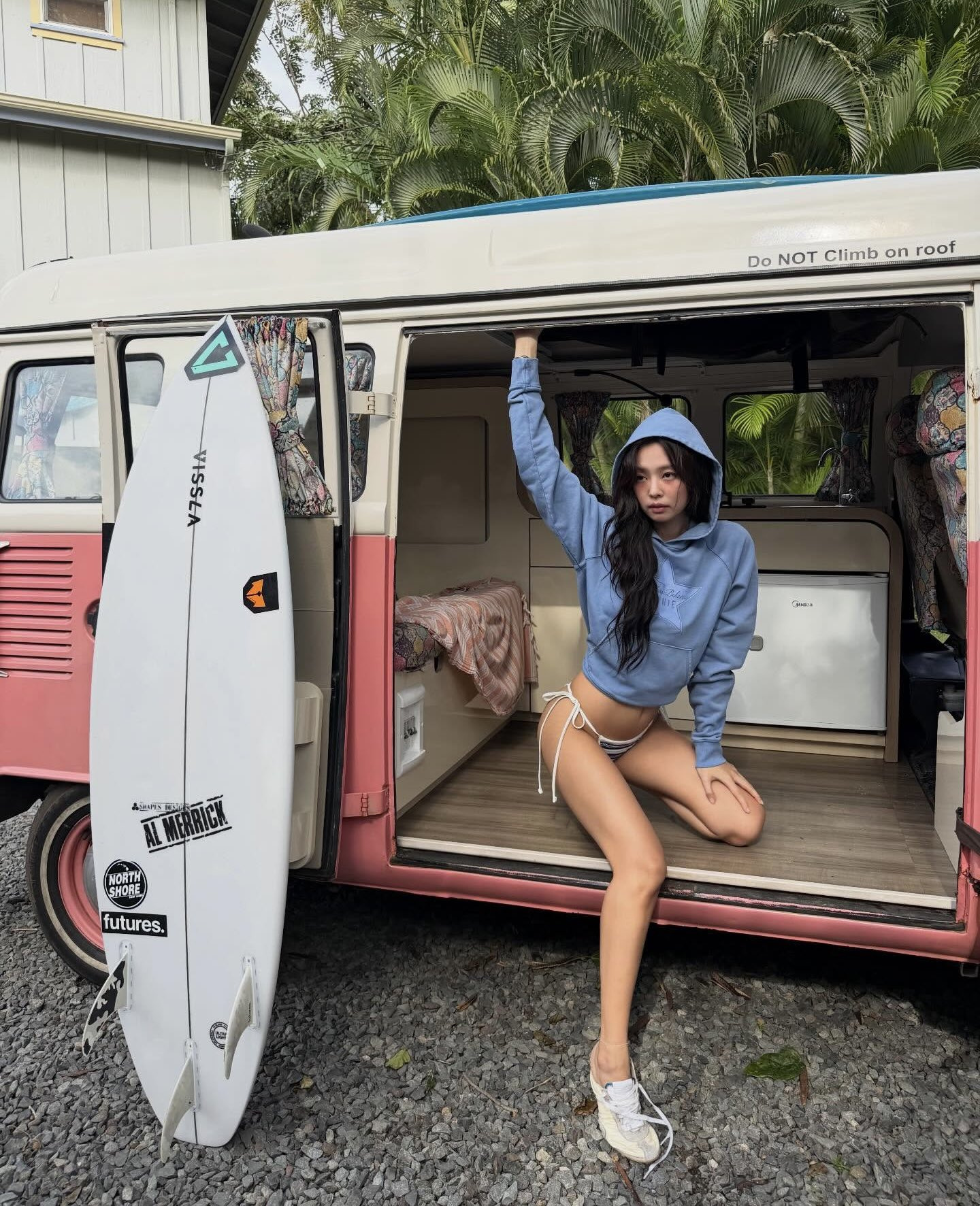 제니 x 프랭키스 비키니(Frankies Bikinis) 콜라보 화보 | 인스티즈