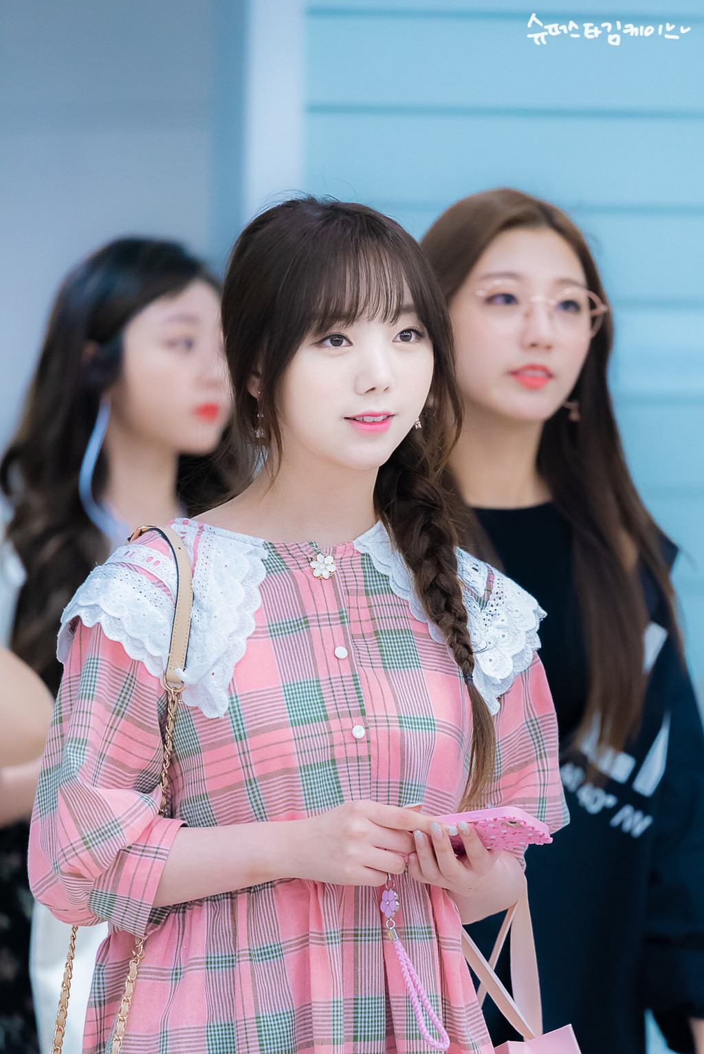 [러블리즈] 커피 한 잔 더 할까 생각 중이라서 케이 | 인스티즈