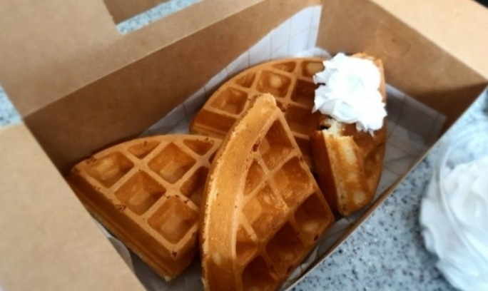 은근 와플 맛집이라는 컴포즈 커피 | 인스티즈