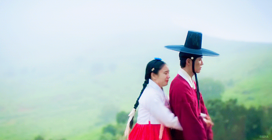 [연인] 나에겐 자기처럼 닳고 닳은 사내가 어울린다던, 내가 죽어버리라고 마지막으로 말했던 도련님이 내가 찾던 꿈 속 바로 그..gif | 인스티즈