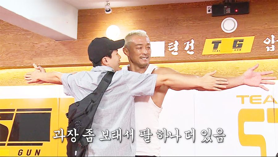 키에비해 팔이 말도안되게 길다는 연예인 | 인스티즈