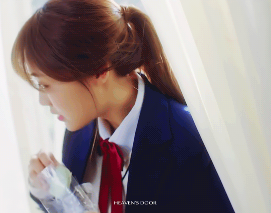 러블리즈의 리더 베이비소울의 데뷔 초 모습.jpgif | 인스티즈