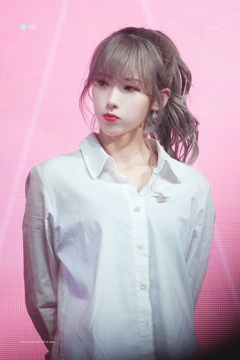 애쉬그래이머리가 잘어울리는 우주소녀 루다.jpgif | 인스티즈