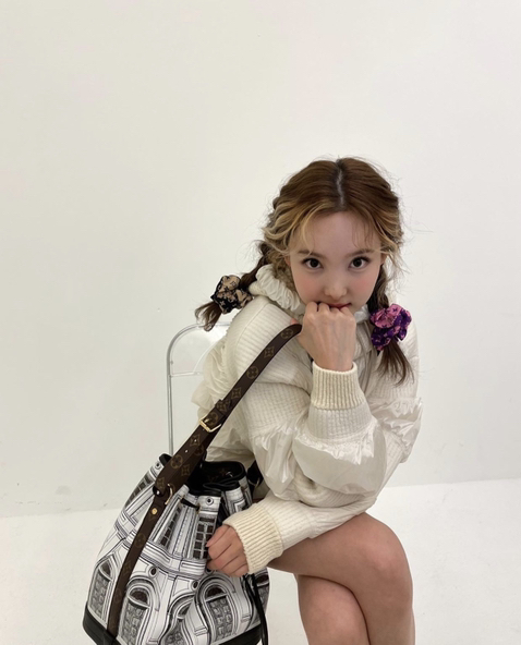 드디어 이제 슬슬 개인활동 하는 듯한 트와이스 | 인스티즈