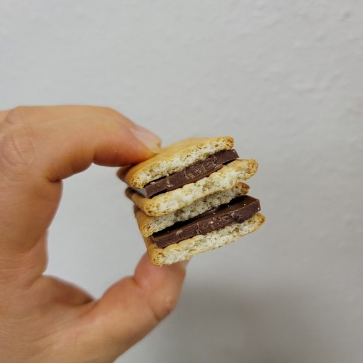 출시한지 반년도 안됐는데 불티나게 팔리는 중인 과자 | 인스티즈