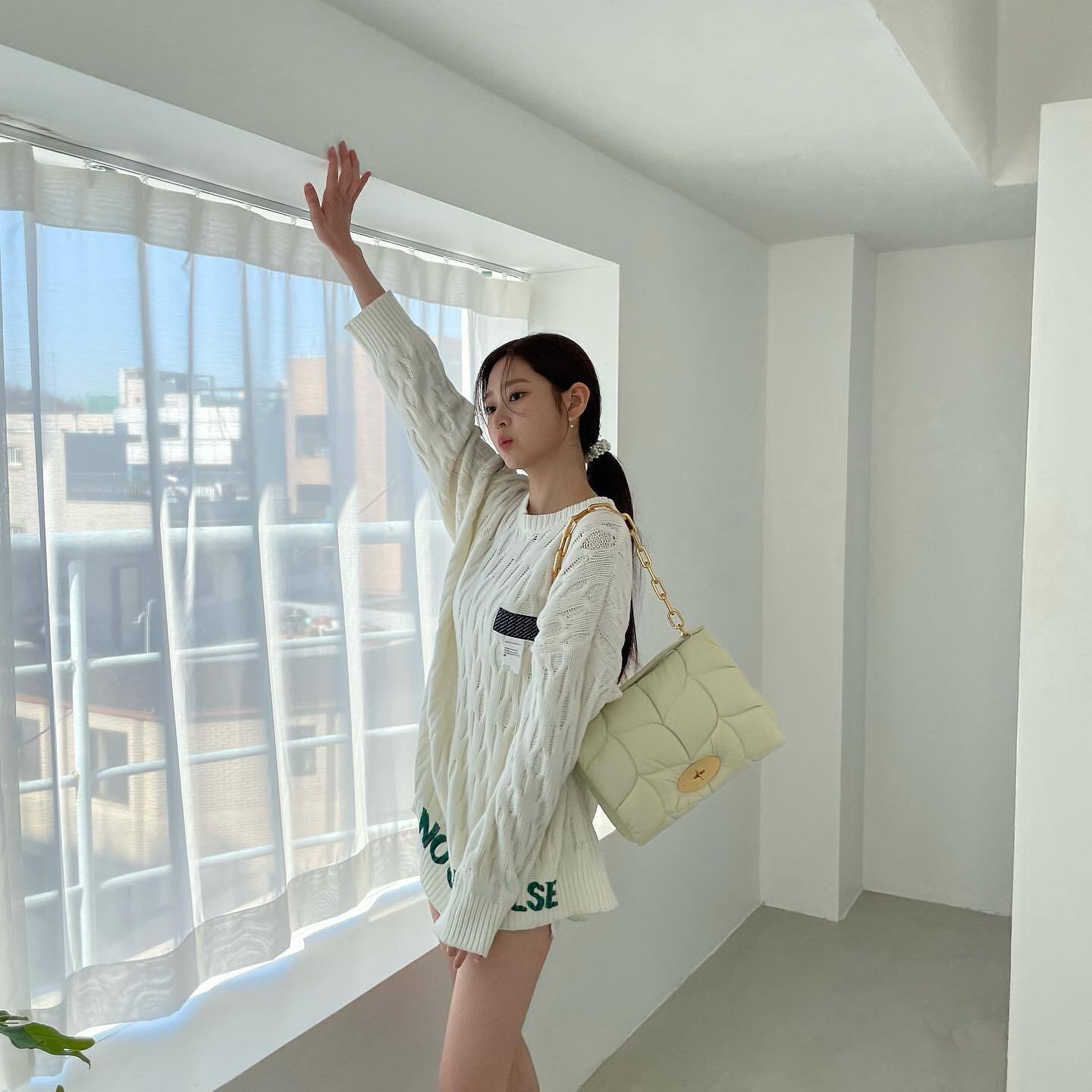 하이브가 첫걸그룹 멤버로 영입하려고 애썼지만 실패한 사람 | 인스티즈