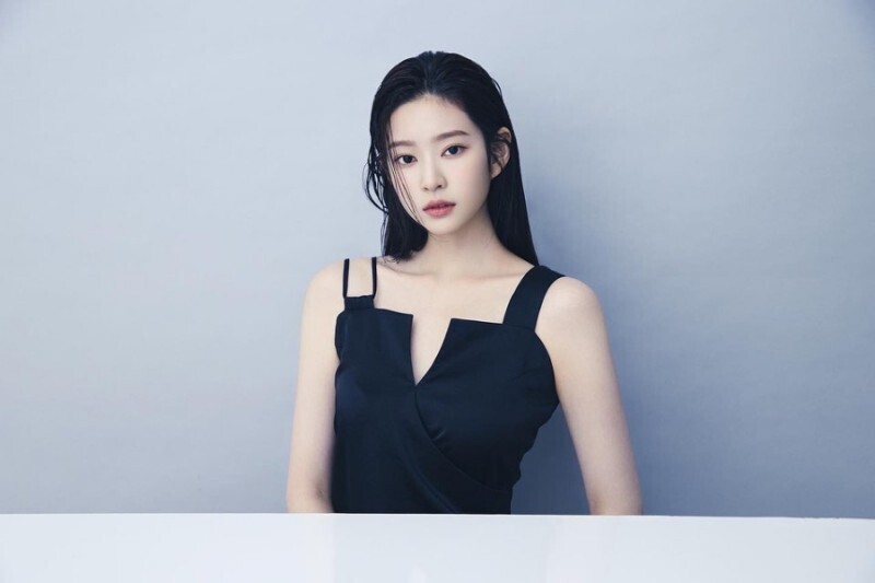 하이브가 첫걸그룹 멤버로 영입하려고 애썼지만 실패한 사람 | 인스티즈