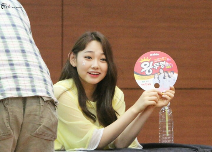 진짜 얼굴이 동글동글하게 생긴 강미나 | 인스티즈