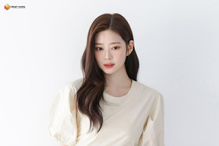 하이브가 첫걸그룹 멤버로 영입하려고 애썼지만 실패한 사람 | 인스티즈