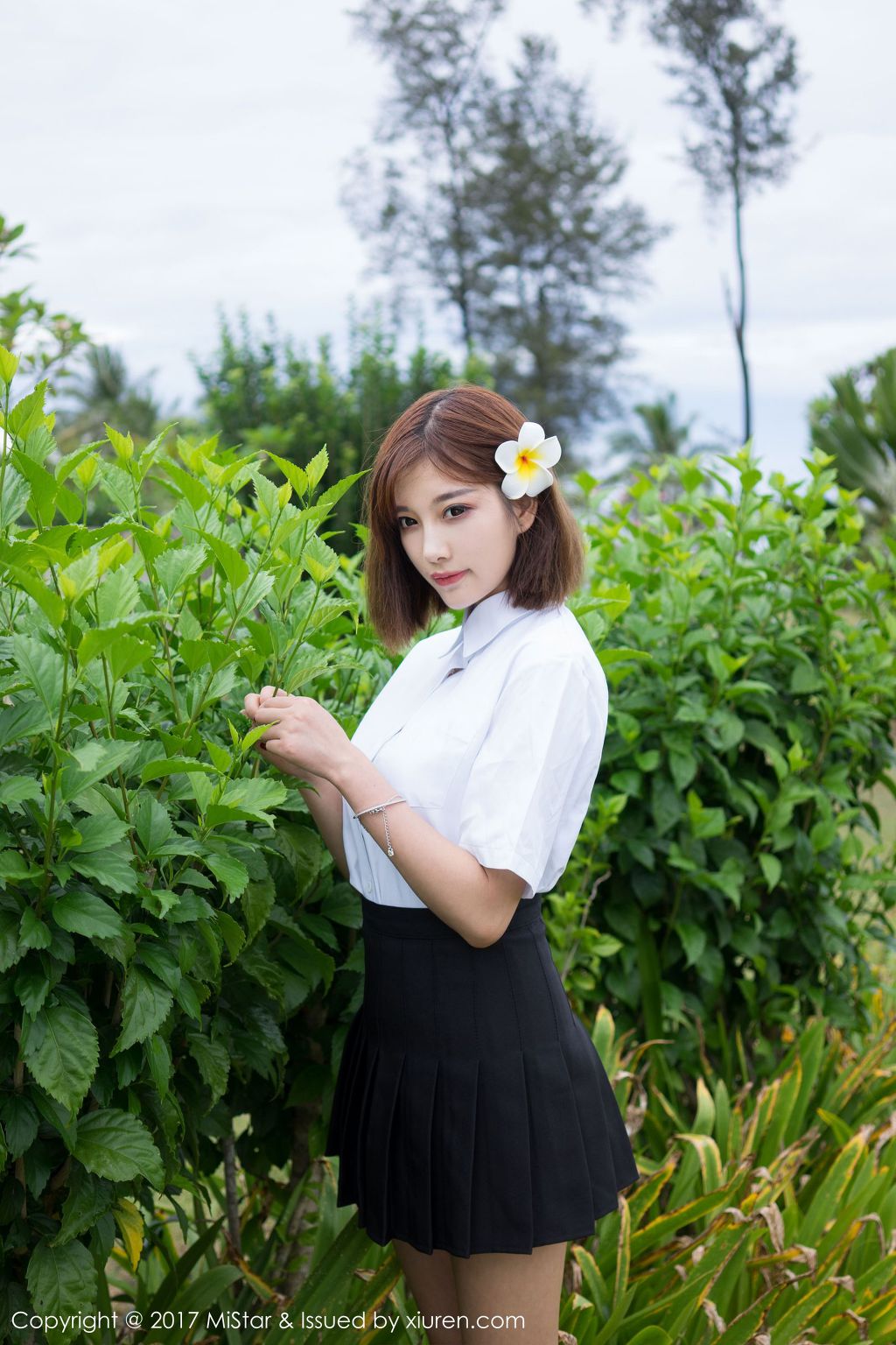 짱예여신 설탕갓의 3번이라 의상 컨셉이 3개인가 | 인스티즈