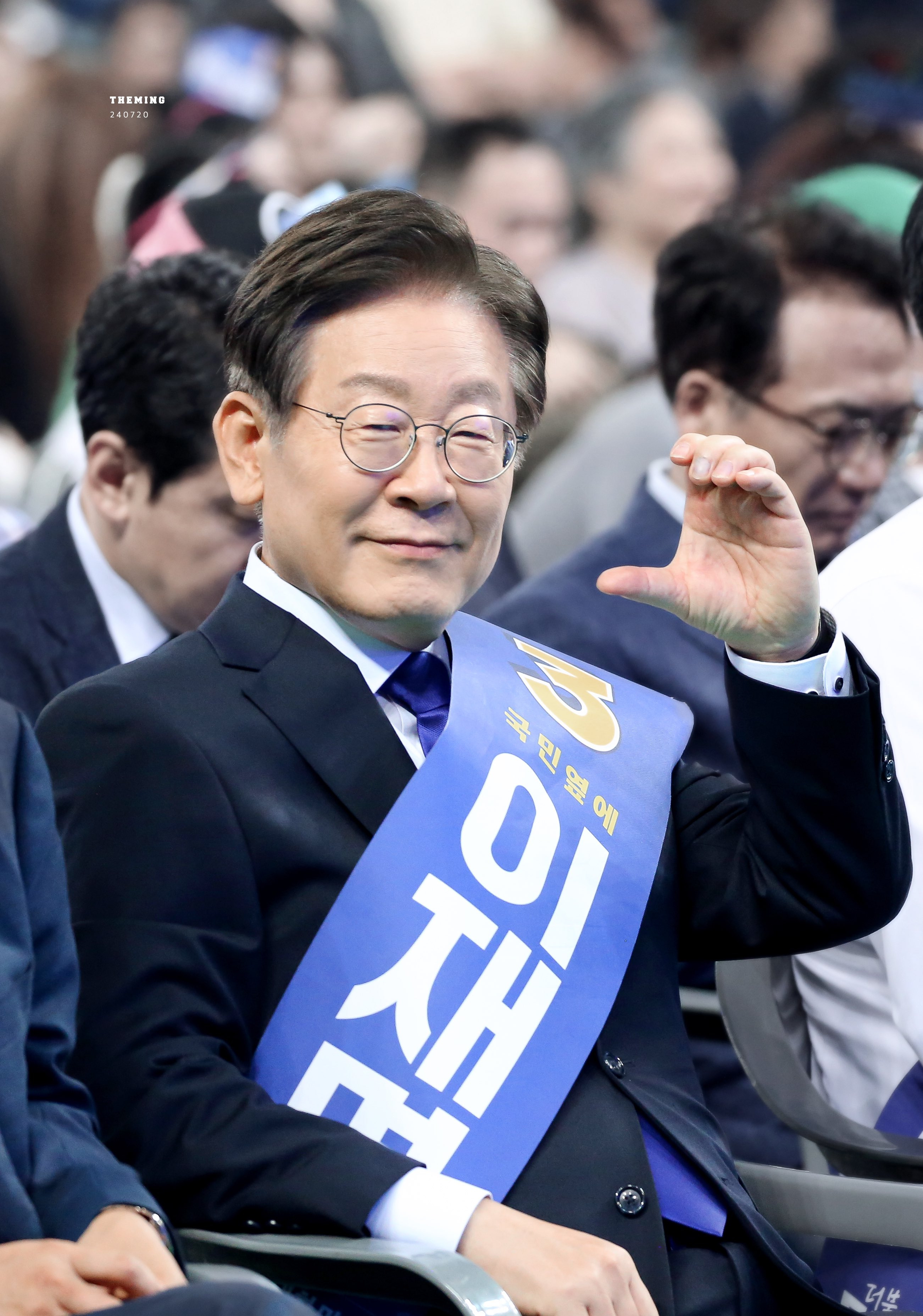 자기 홈마 카메라 잘 찾는 이재명 | 인스티즈